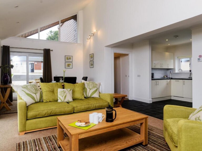 Elderburn Lodges